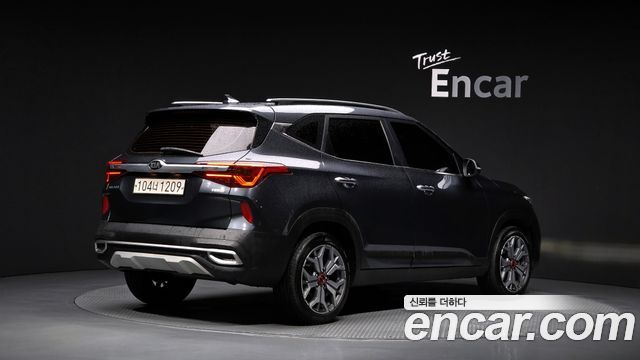 Kia Seltos из Кореи Encar