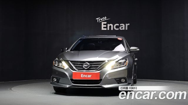 Nissan Altima из Кореи Encar
