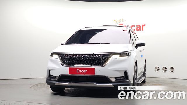 Kia Carnival Gasoline 7-Seater Signature — пробег 45 489 км — фото 3 из 5