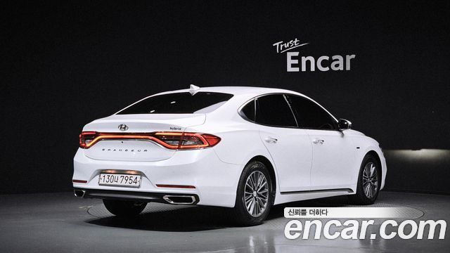 Hyundai Grandeur Exclusive Special — пробег 143 286 км — фото 2 из 5