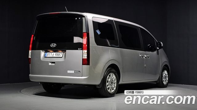 Hyundai Staria Cargo 5-Seater Modern — пробег 46 878 км — фото 2 из 5
