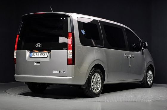 Hyundai Staria Cargo 5-Seater Modern — пробег 46 878 км — фото 2 из 5