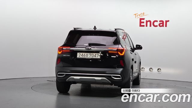 Kia Seltos из Кореи Encar