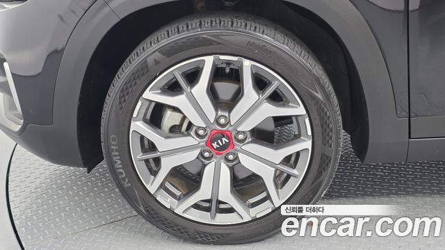 Kia Seltos из Кореи Encar