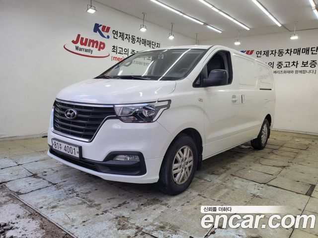 Hyundai Starex Van 3-Seater Smart — пробег 66 779 км — фото 4 из 5