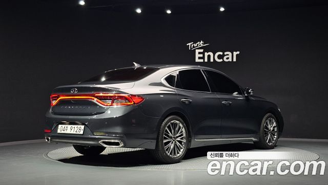 Hyundai Grandeur из Кореи Encar