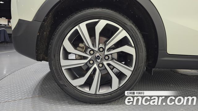 Ssangyong TIBOLI из Кореи Encar