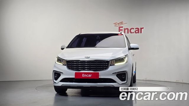 Kia Carnival 9-Seater Luxury — пробег 132 420 км — фото 3 из 5