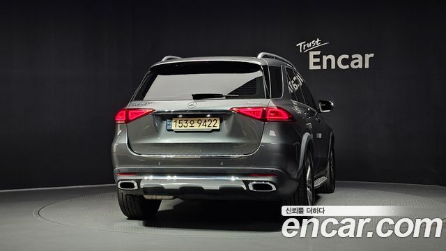 Mercedes-Benz GLE-Class GLE300d 4MATIC — пробег 65 523 км — фото 4 из 5