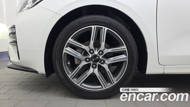 Kia K3 Signature — пробег 25 929 км — фото 5 из 5