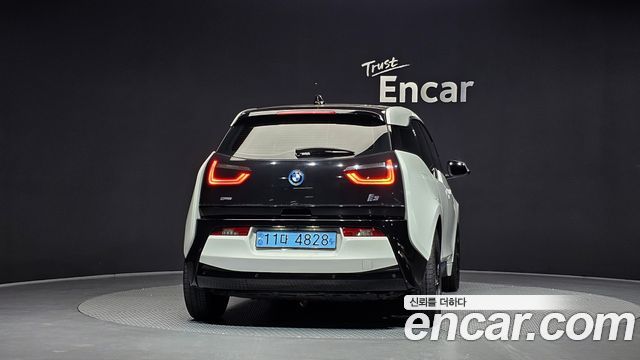 BMW i3 LUX — пробег 68 305 км — фото 4 из 5