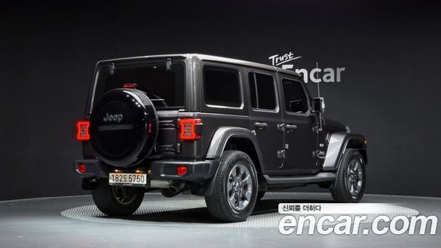 Jeep Wrangler 2.0 Overland 4Door — пробег 111 429 км — фото 2 из 5