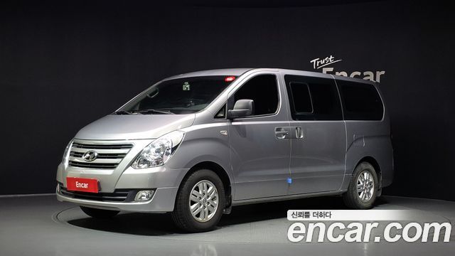 Hyundai Starex 11-Seater Wagon Modern — пробег 61 609 км — фото 1 из 5