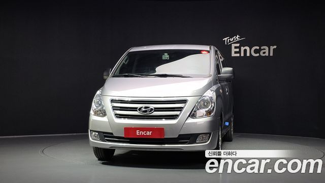 Hyundai Starex 11-Seater Wagon Modern — пробег 61 609 км — фото 3 из 5