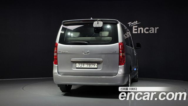 Hyundai Starex 11-Seater Wagon Modern — пробег 61 609 км — фото 4 из 5