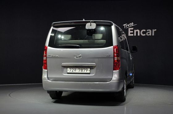 Hyundai Starex 11-Seater Wagon Modern — пробег 61 609 км — фото 4 из 5