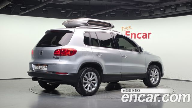 Volkswagen Tiguan из Кореи Encar