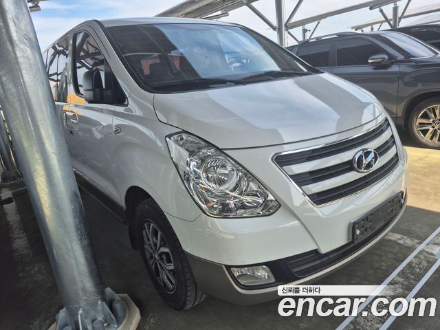 Hyundai Starex 4WD 11-Seater Wagon Modern Special — пробег 130 000 км — фото 1 из 5
