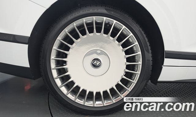 Hyundai Grandeur Calligraphy — пробег 17 678 км — фото 5 из 5
