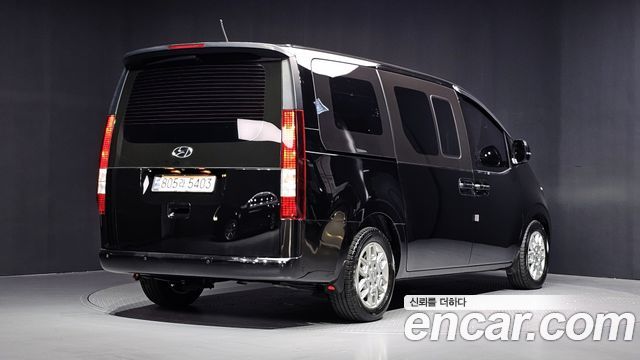 Hyundai Staria Cargo 5-Seater Modern — пробег 119 011 км — фото 2 из 5