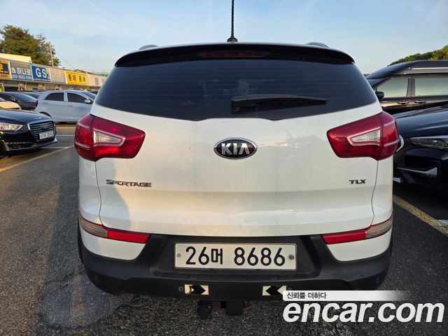 Kia Sportage Diesel 2WD TLX High-Deluxe — пробег 182 236 км — фото 4 из 5
