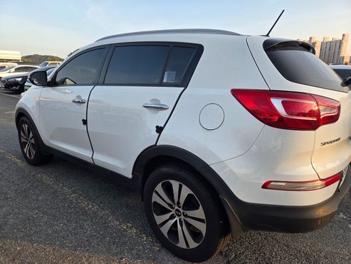 Kia Sportage Diesel 2WD TLX High-Deluxe — пробег 182 236 км — фото 5 из 5