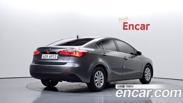 Kia K3 из Кореи Encar