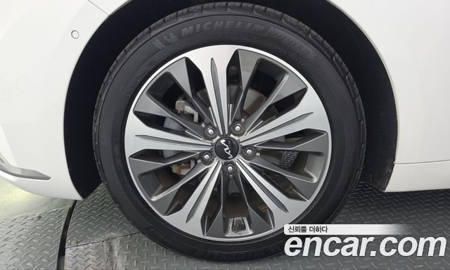 Kia K8 Signature — пробег 121 543 км — фото 5 из 5