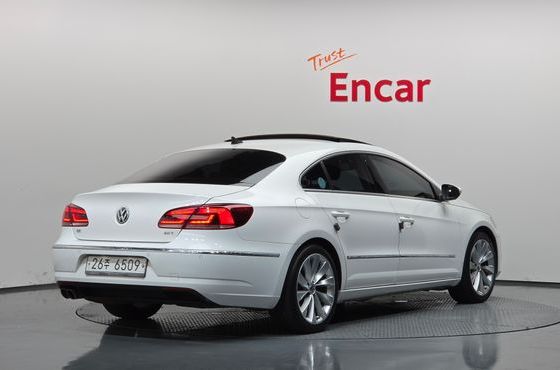 Volkswagen CC 2.0 TSI — пробег 120 062 км — фото 2 из 5