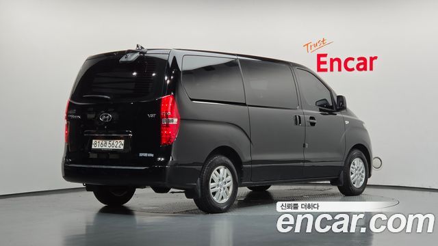 Hyundai Starex Van 3-Seater Smart — пробег 90 471 км — фото 2 из 5