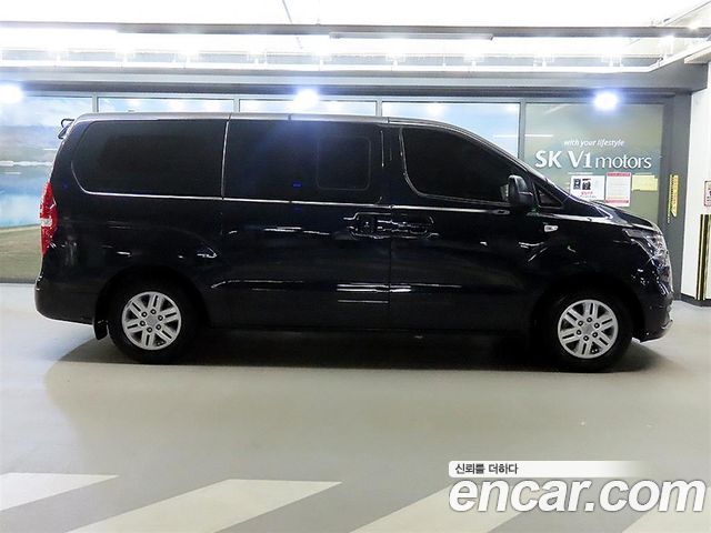 Hyundai Starex Van 5-Seater Modern — пробег 204 180 км — фото 3 из 5