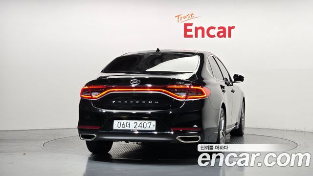 Hyundai Grandeur 2.2 Diesel Premium — пробег 100 233 км — фото 4 из 5