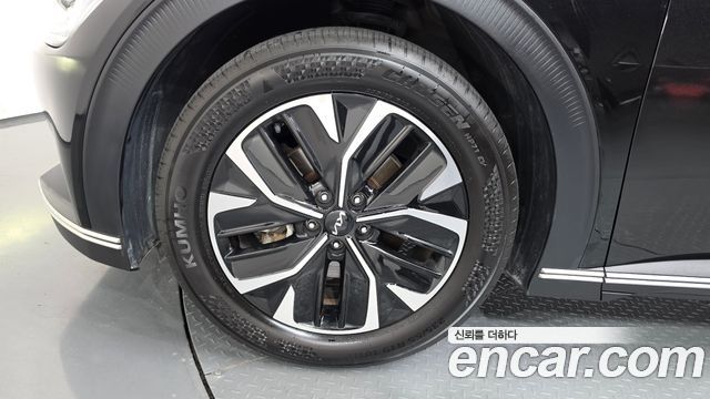Kia EV6 Long Range Air — пробег 98 201 км — фото 5 из 5