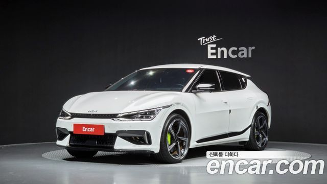 Kia EV6 GT 4WD — пробег 26 189 км — фото 1 из 5