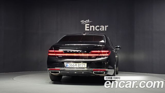 Genesis G90 из Кореи Encar