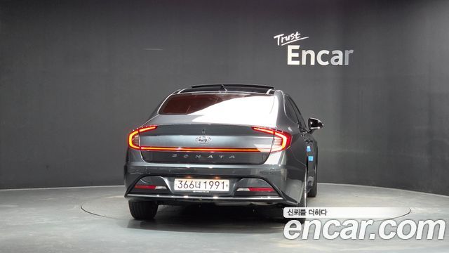 Hyundai Sonata 2.0 Premium Family — пробег 33 070 км — фото 4 из 5