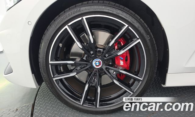 BMW 3-Series M340i Pro — пробег 8 024 км — фото 5 из 5