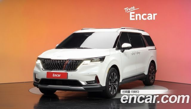 Kia Carnival Diesel 9-Seater Signature — пробег 86 120 км — фото 1 из 5