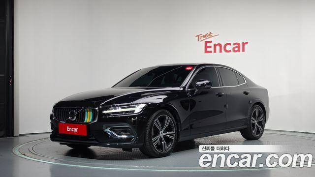 Volvo S60 B5 Inscription — пробег 71 268 км — фото 1 из 5