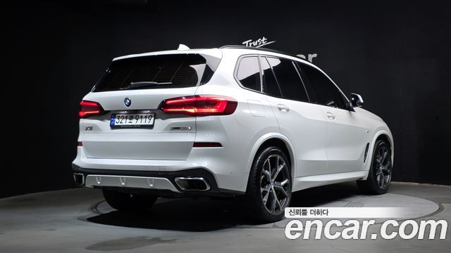 BMW X5 xDrive 30d M Sport — пробег 67 483 км — фото 2 из 5
