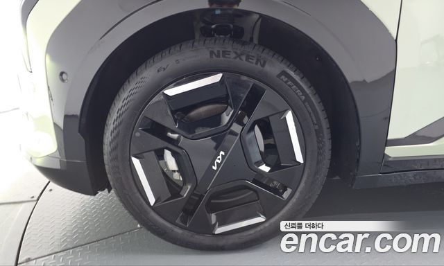 Kia EV3 из Кореи Encar