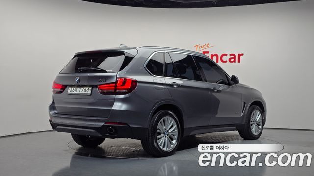 BMW X5 xDrive 30d — пробег 167 770 км — фото 2 из 5