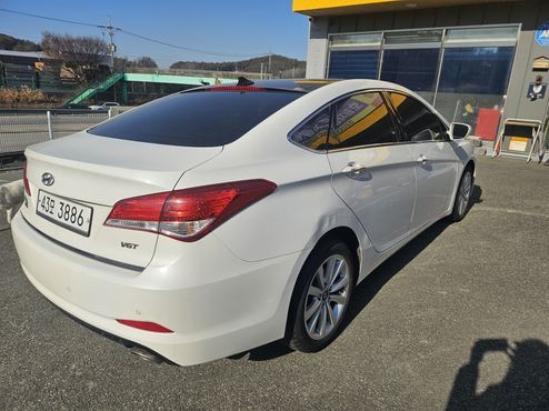 Hyundai i40 1.7 VGT Modern — пробег 208 000 км — фото 3 из 5