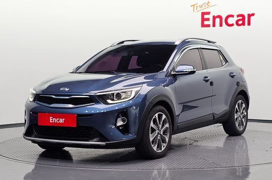 Kia Stonic 1.4 Trendy — пробег 72 452 км — фото 1 из 5