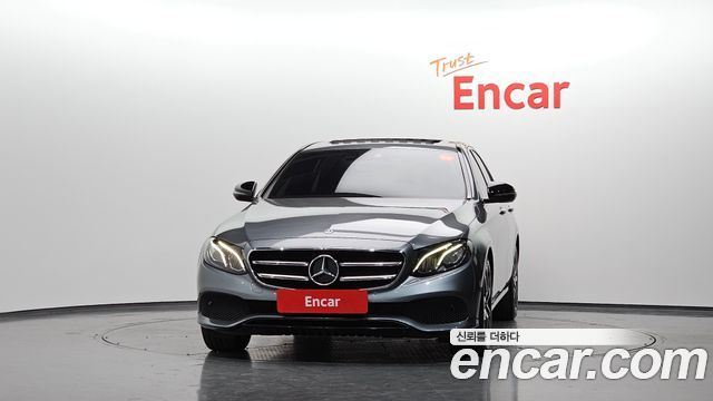 Mercedes-Benz E-Class из Кореи Encar
