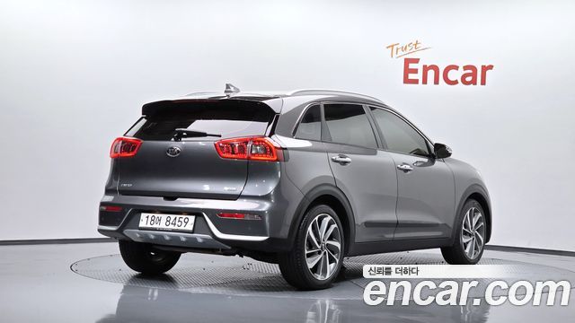 Kia Niro из Кореи Encar