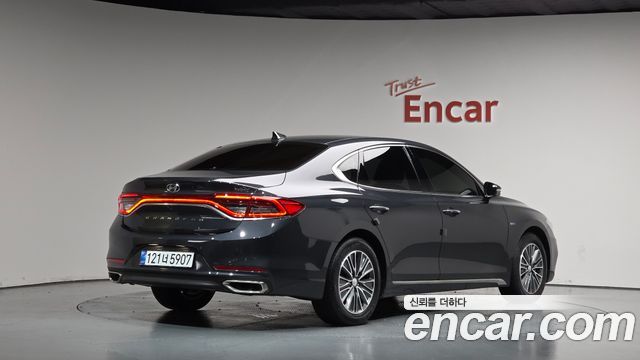 Hyundai Grandeur Premium — пробег 87 871 км — фото 2 из 5