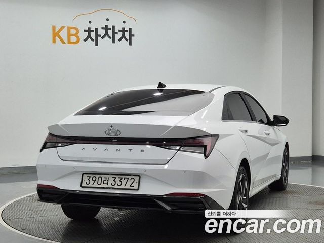 Hyundai AVANTE 1.6 Inspiration — пробег 62 838 км — фото 3 из 5