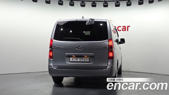 Hyundai Starex Urban 9-Seater Premium — пробег 164 239 км — фото 4 из 5