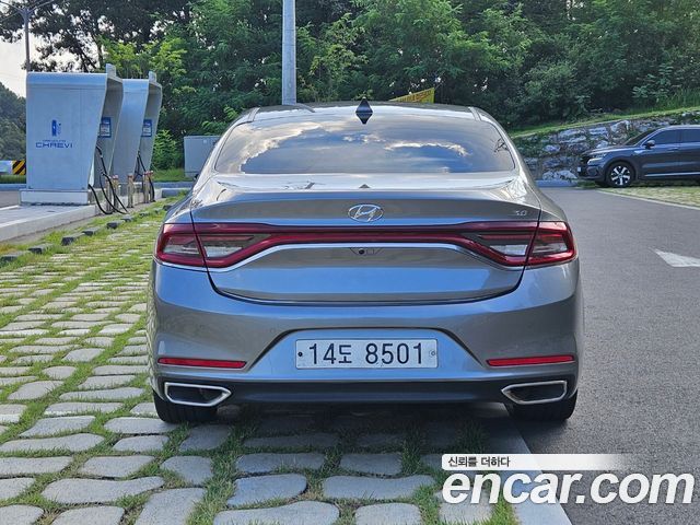 Hyundai Grandeur из Кореи Encar